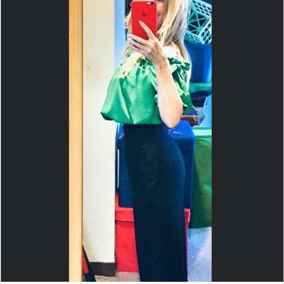 💙 NWOT Royal blue off the shoulder top w bow detail on sleeves- Sz S - Picture 6 of 10